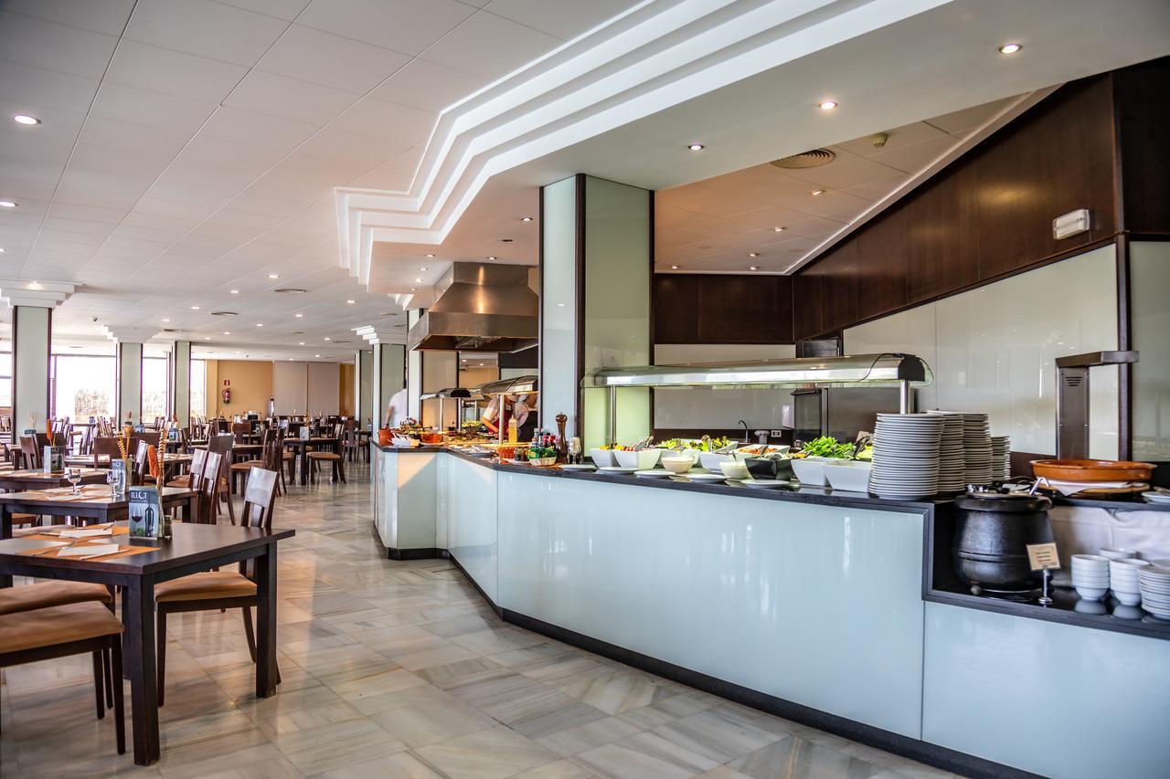 Hotel Illot Suites Cala Ratjada  Bagian luar foto