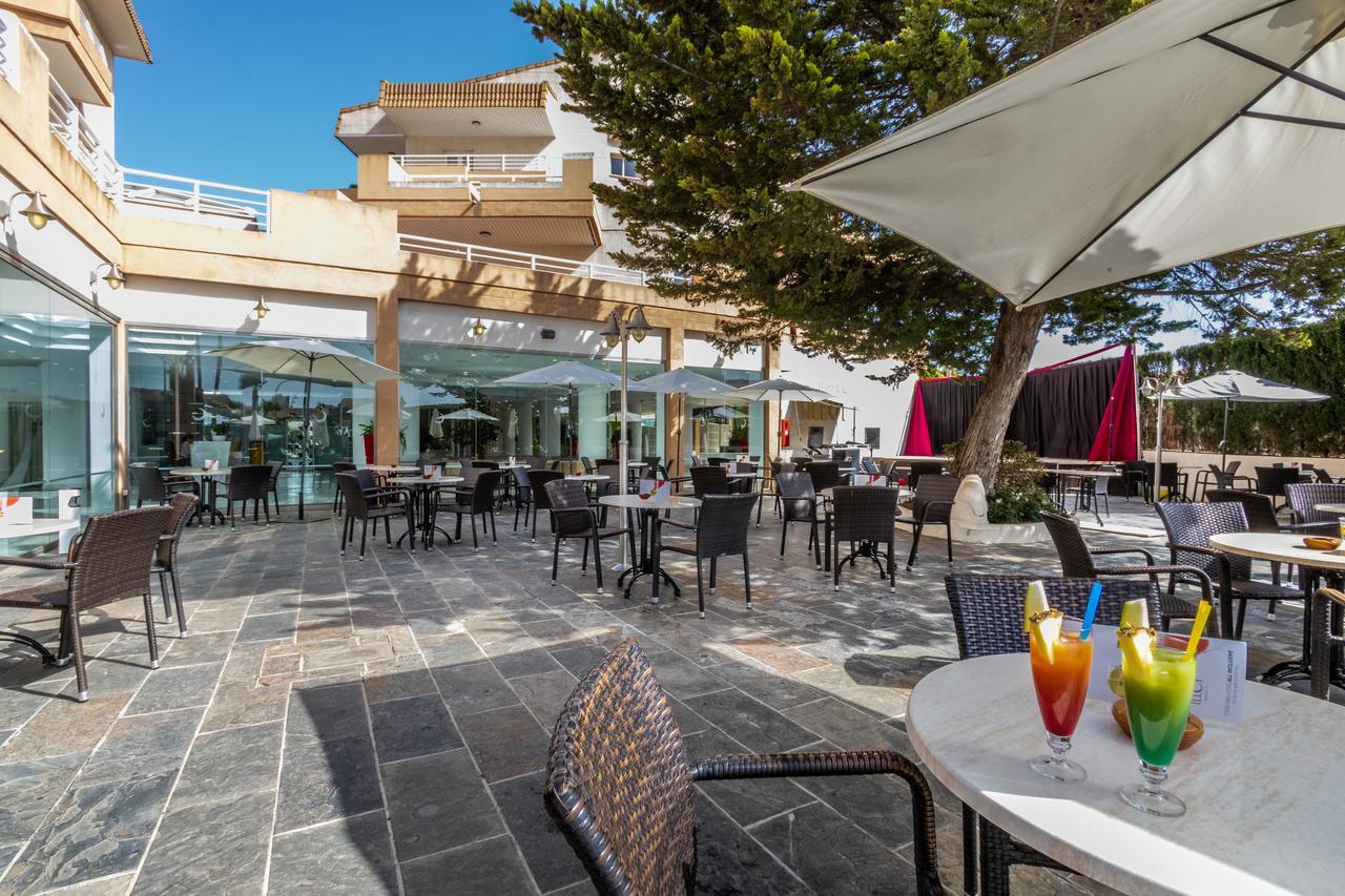 Hotel Illot Suites Cala Ratjada  Bagian luar foto