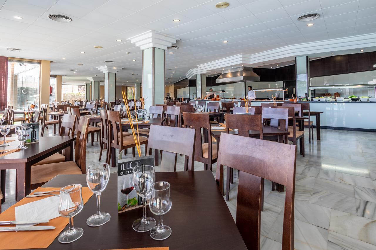Hotel Illot Suites Cala Ratjada  Bagian luar foto